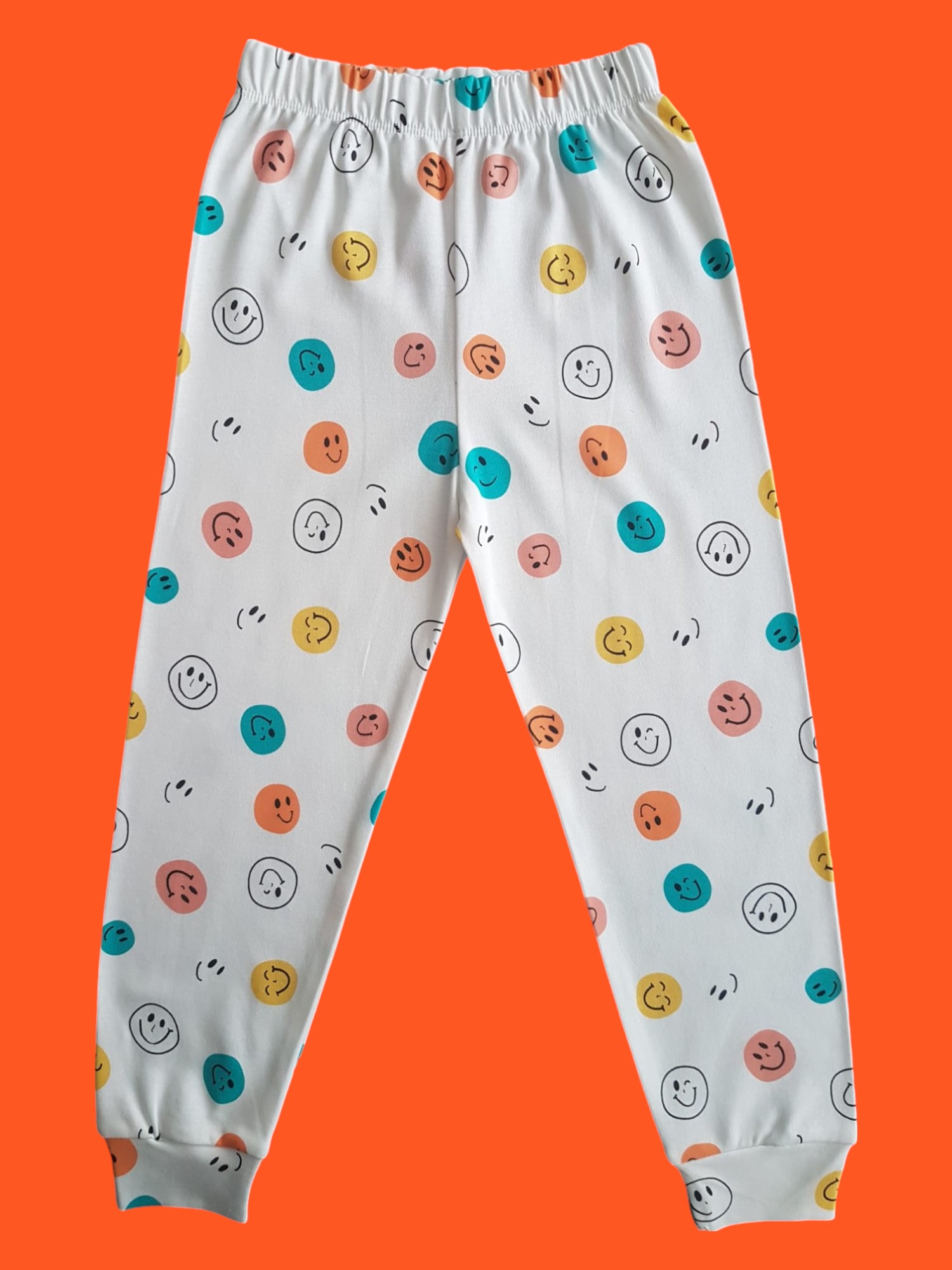 Uzun Kollu Gülücük Desenli Pijama Takım - Görsel 4